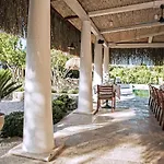 Savra Bodrum Hotel 3*