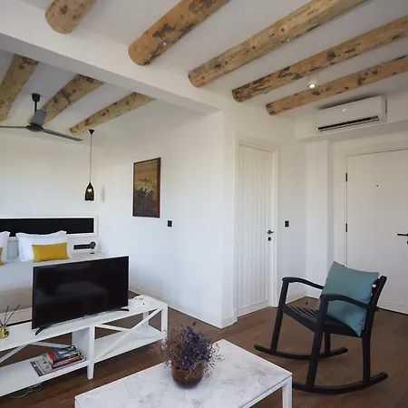 Savra Bodrum بيتيس